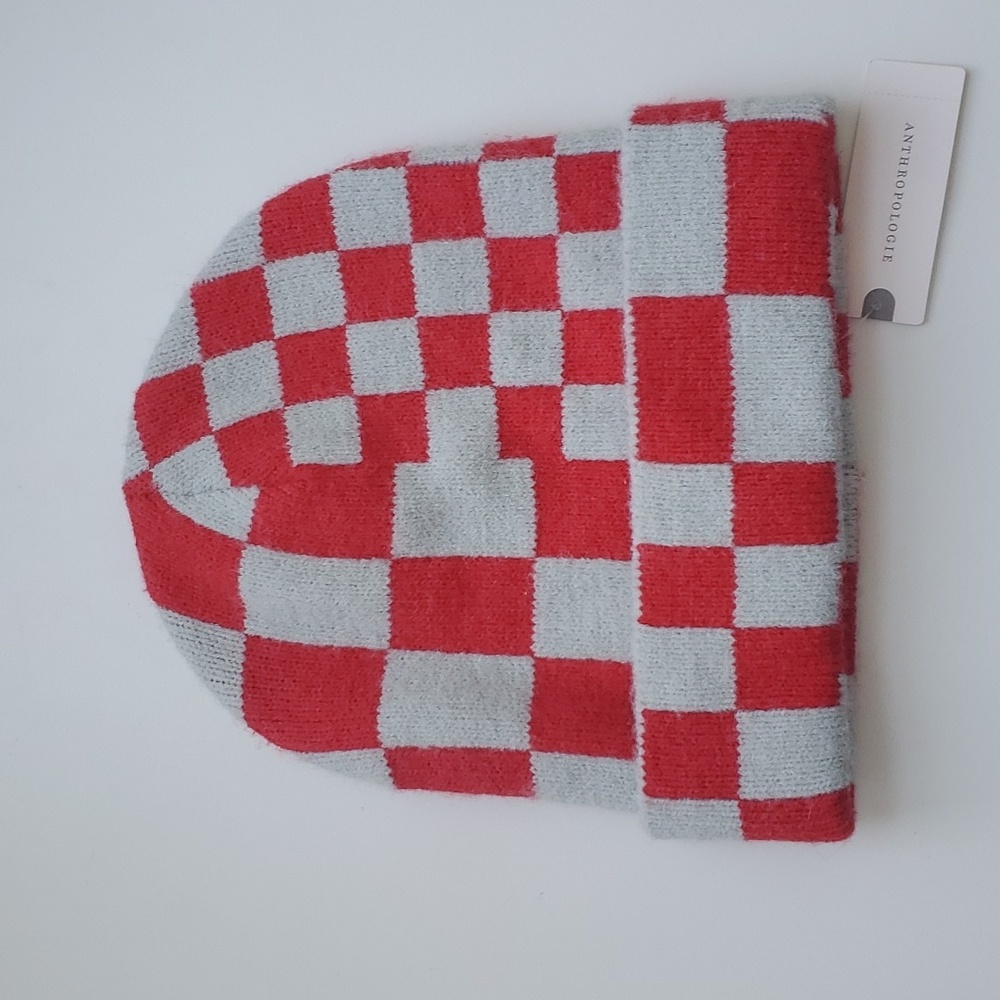 NWT Anthropologist beanie hat